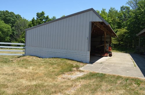 Property photo 52 - 21 Acre Modern Country Estate